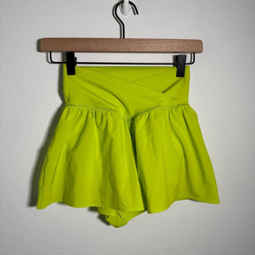 Offline By Aerie | Neon Green Athletic Skirt Built In Shorts | Womens XS‎